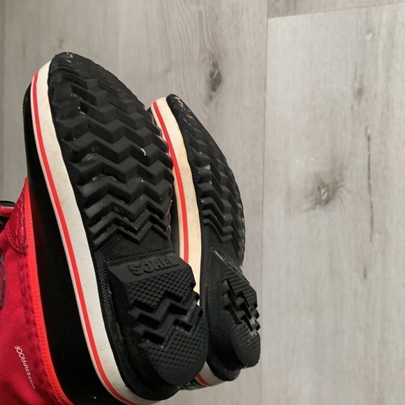 SOREL Girl Boots Yoot PAC waterproof size 10 winter snow hot pin Sherpa lace up - Picture 10 of 10